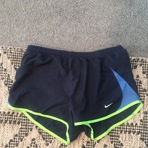 Nike Blue & Green Shorts Size Medium